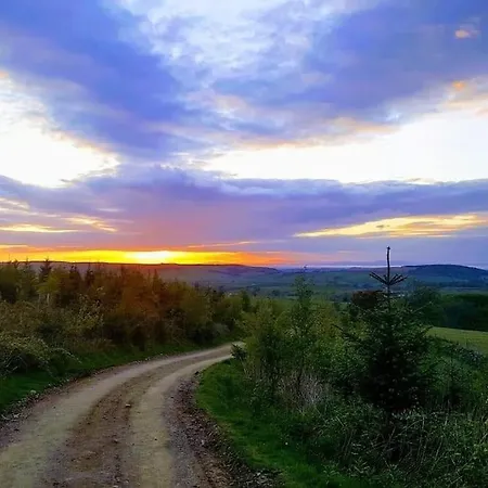 Beautiful Near Lakeside Дом отдыха